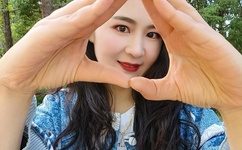 美女露100%双奶头无遮挡免费